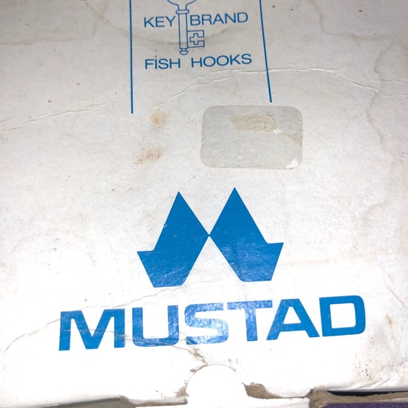 Fishing hooks. - Picture 3 of 6